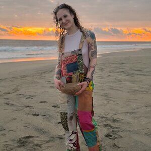 Meet your Posher, Elizabeth